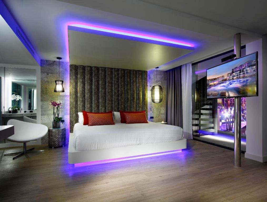 Двухместный люкс Rock Platinum Hard Rock Hotel Ibiza