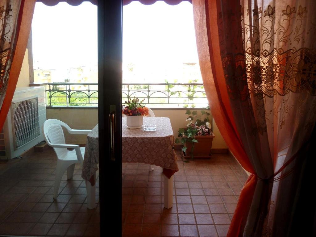 Apartment with balcony Borgo degli Ulivi