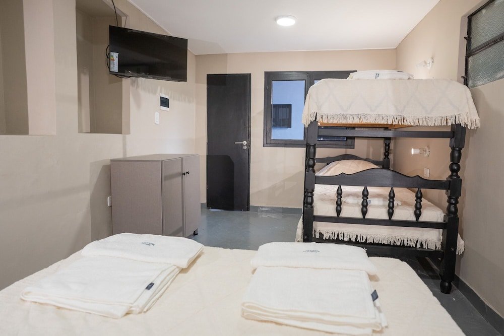 Standard Quadruple room Hostel Marilian