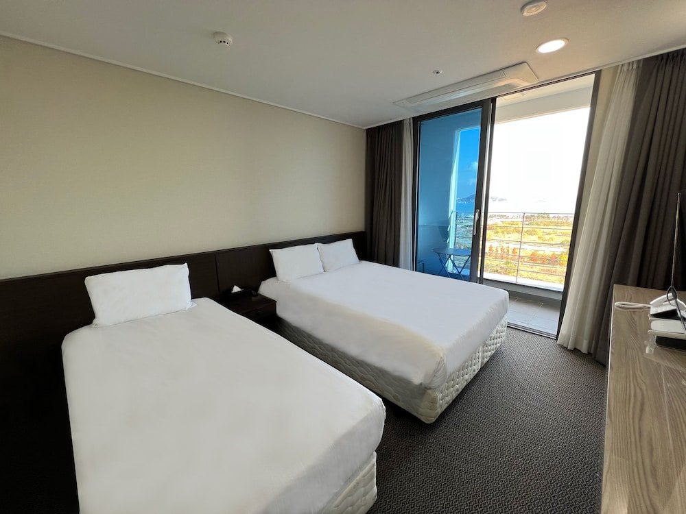 Двухместный семейный номер Deluxe с видом на океан Incheon Rivieraverium Hotel