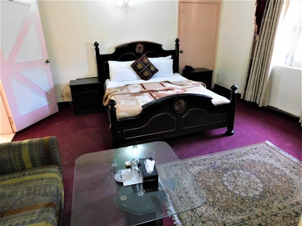 Standard Double room with balcony and with view Milton Guest House