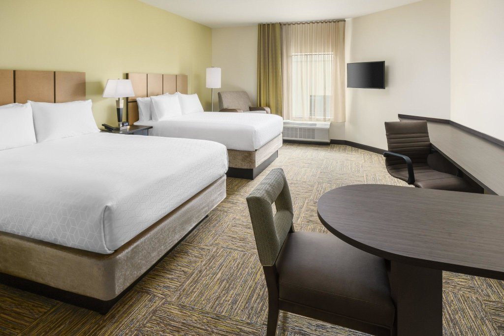 Двухместный люкс Candlewood Suites - Orlando - Lake Buena Vista, an IHG Hotel