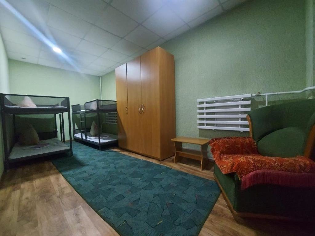 Четырёхместный номер Standard мини-отель "Алатау"