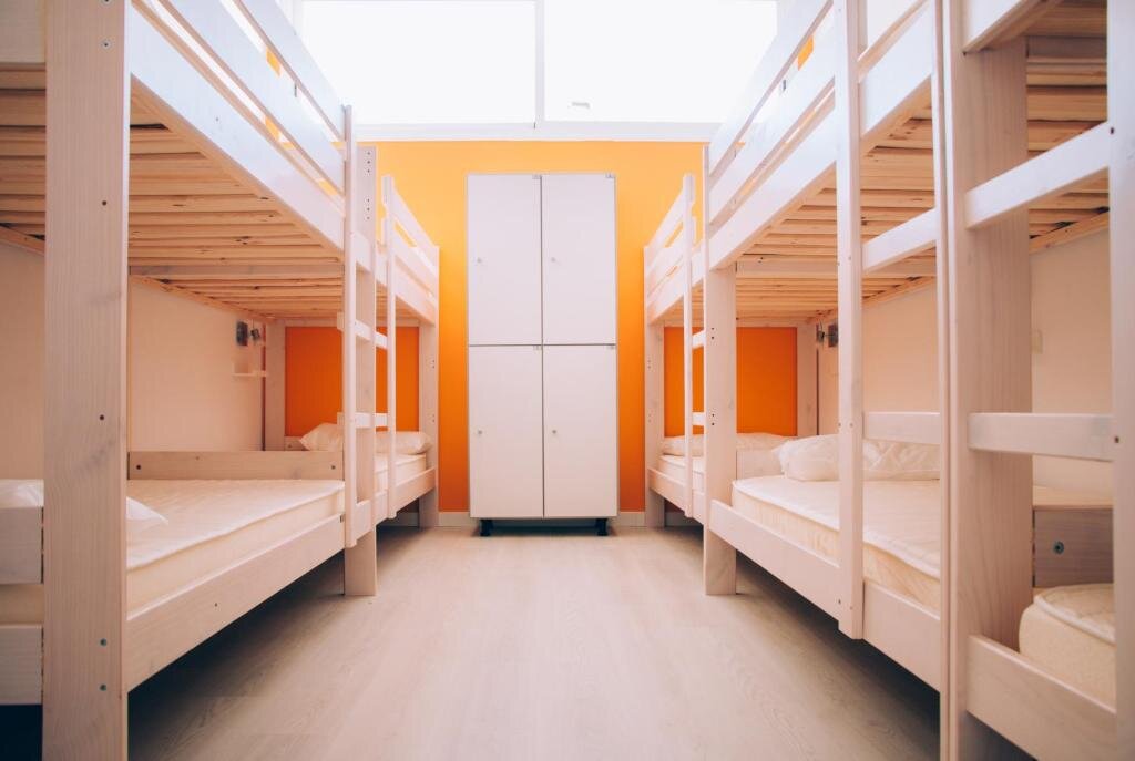 Кровать в общем номере Palma Port Hostel - Albergue Juvenil