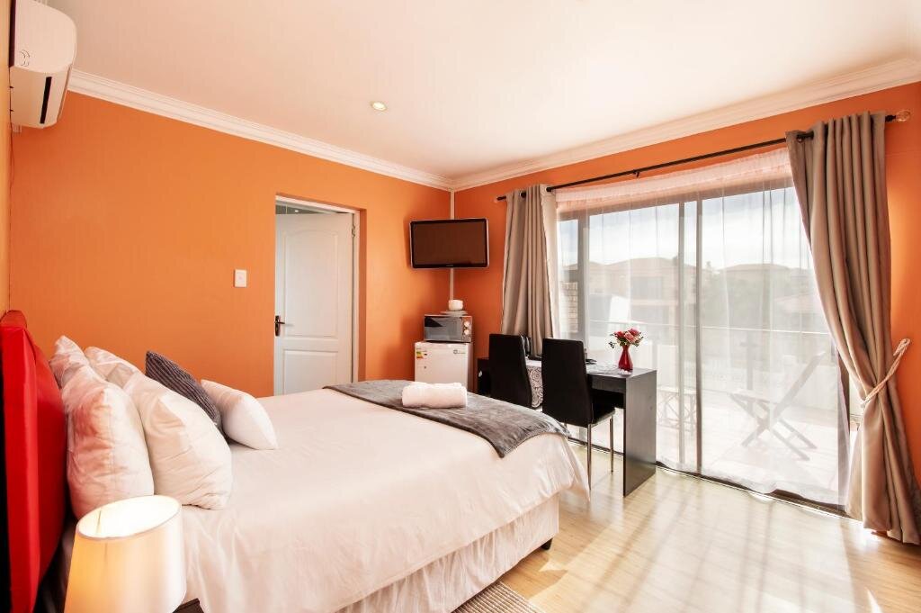 Standard double chambre avec balcon King Guest Lodge