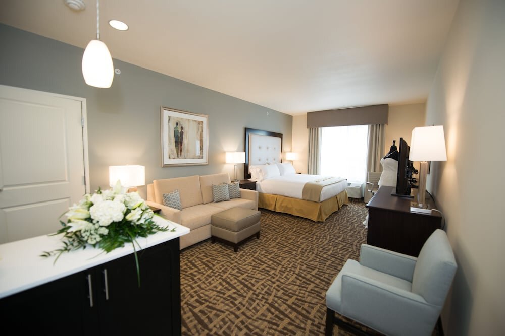 Suite 1 camera da letto Holiday Inn Express & Suites Denver South - Castle Rock, an IHG Hotel