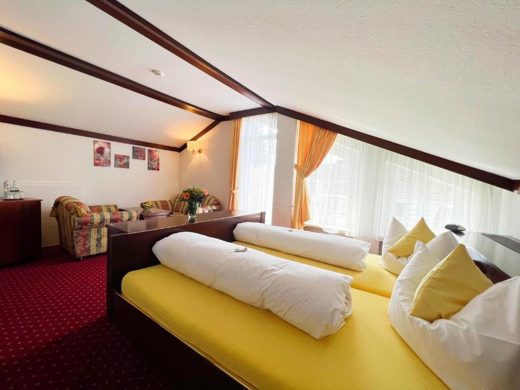 Standard Doppel Zimmer mit Balkon Kurhotel Wiedenmann