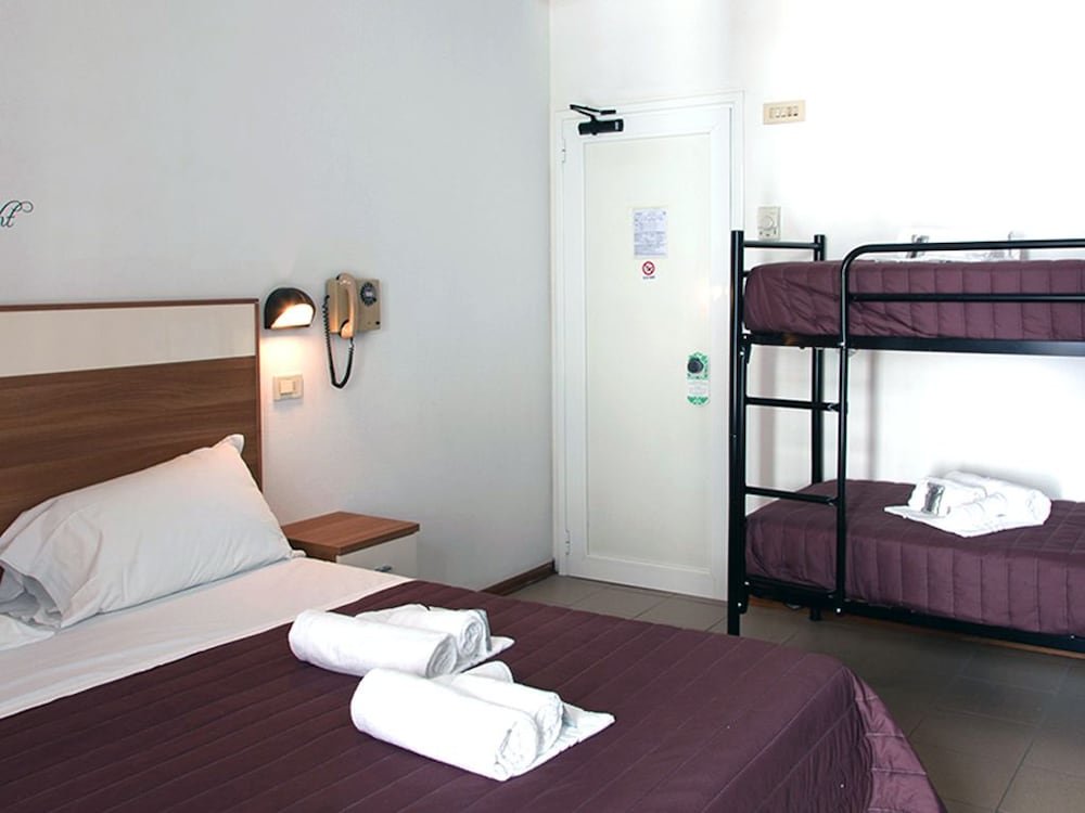 Standard quadruple chambre Hotel Veladoro