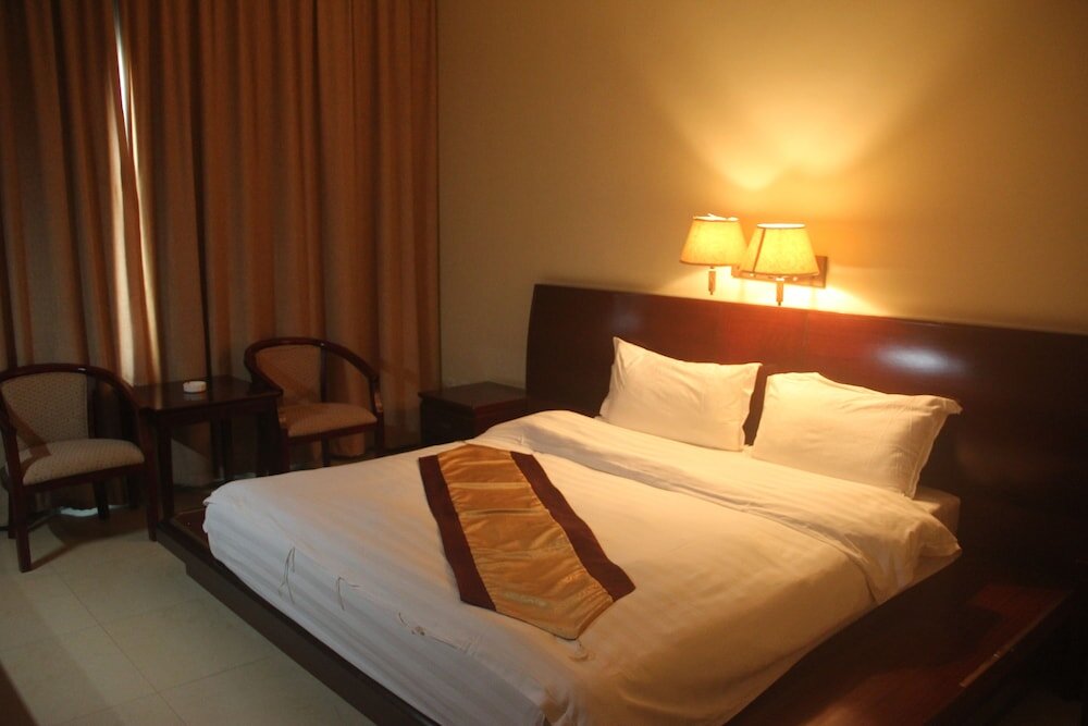 Standard room Royal Hotel Luang Namtha ' Huang Ching'