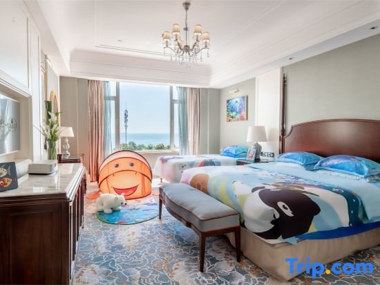 Семейный люкс Qingdao Seaview Garden Hotel