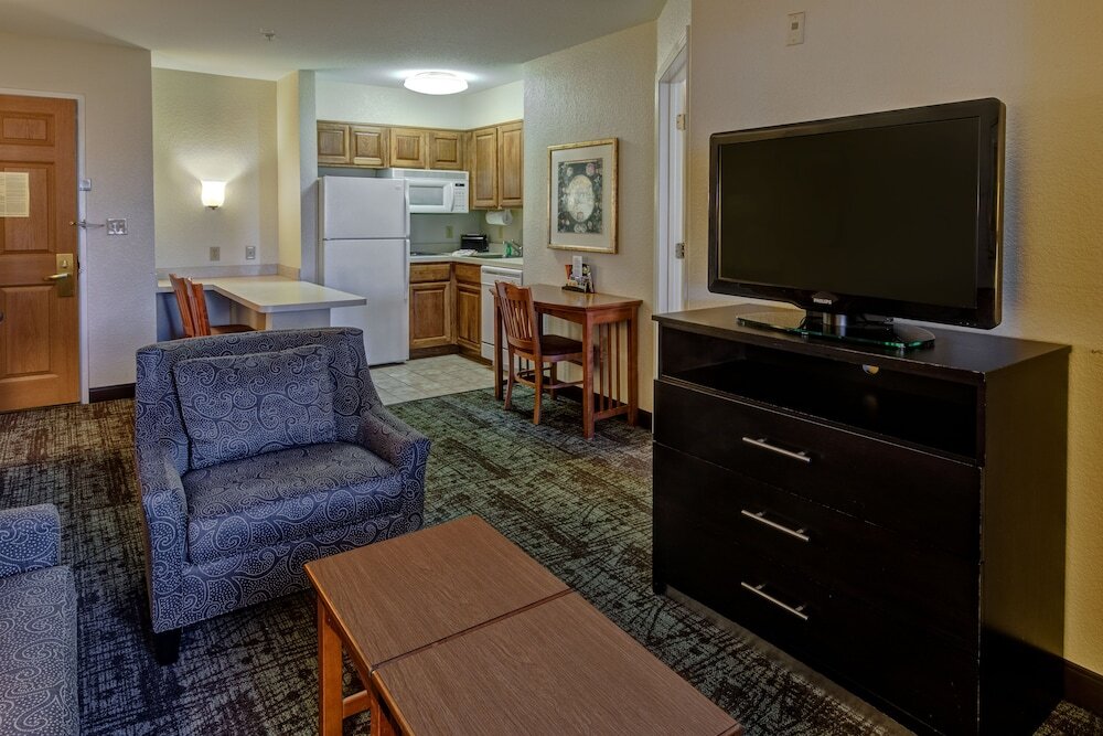 Люкс Staybridge Suites Denver - Cherry Creek, an IHG Hotel