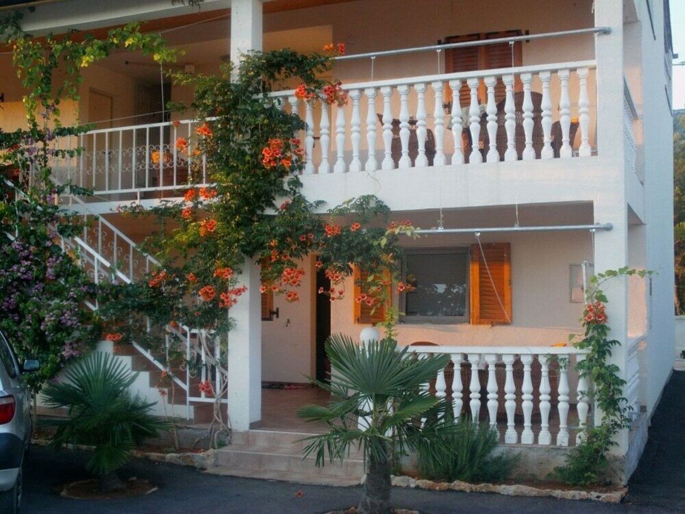 Apartment Ivan - 200m From the Beach - A3
