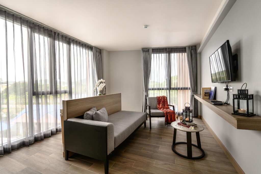 2 Bedrooms Suite iSanook Resort & Suites Hua Hin