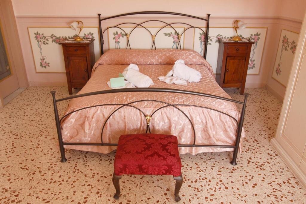 Номер Standard Bed&Breakfast 1912