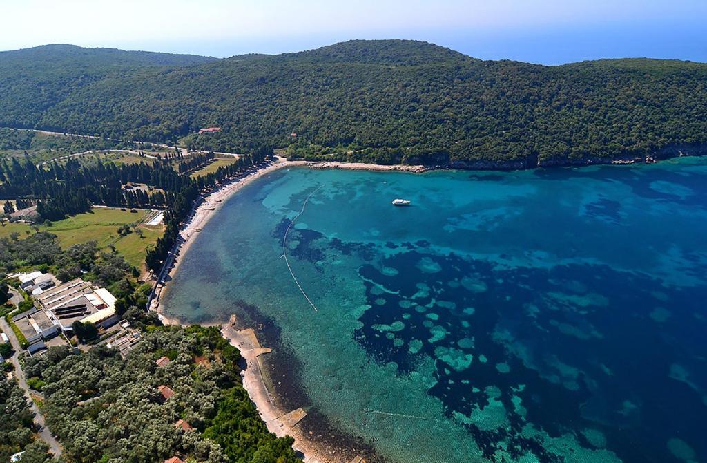 Beach Ульцинь