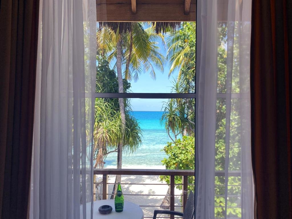 Standard Doppel Zimmer mit Balkon und mit Meerblick Athiri Beach Maldives