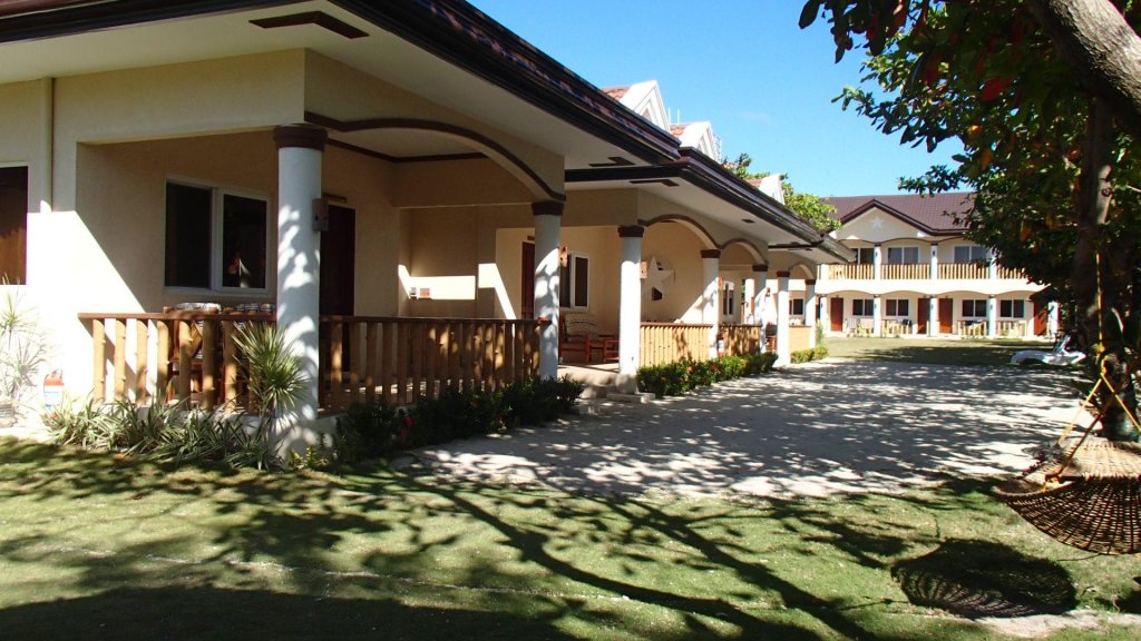 Standard room Malapascua Starlight Resort