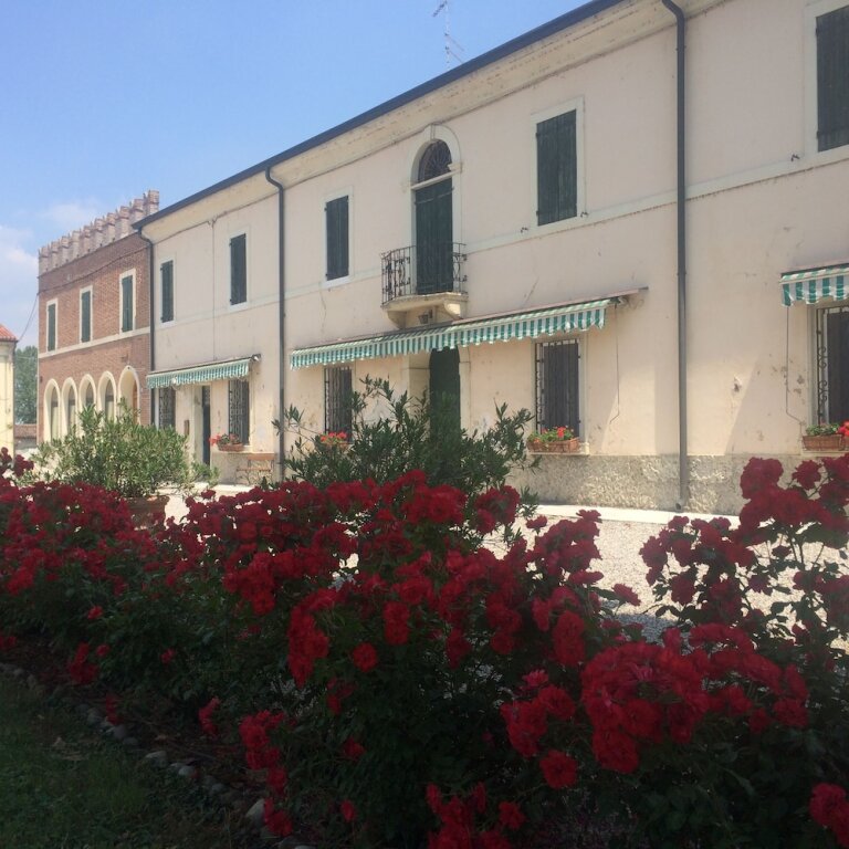 Azienda Agricola Le Colombare 诺加罗卡