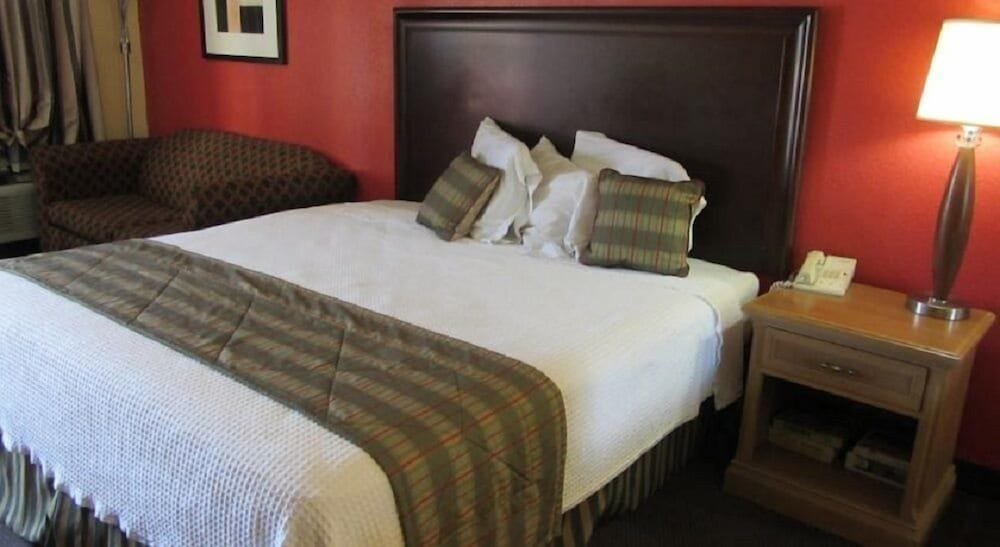 Номер Standard Best Classic Inn & Suites