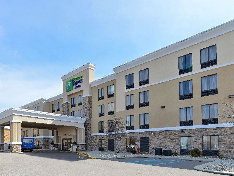 Люкс Holiday Inn Express Hotel & Suites Indianapolis W - Airport Area, an IHG Hotel