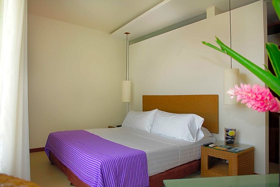 Номер Standard Hotel Santorini Resort