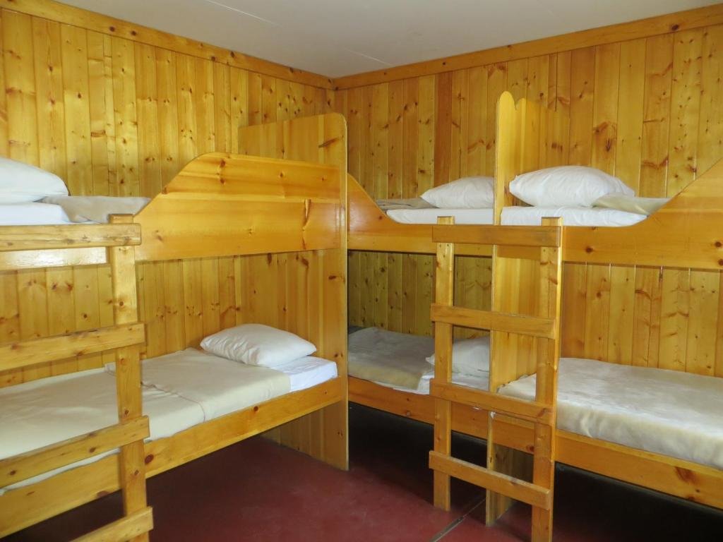 Кровать в общем номере HI Rampart Creek - Hostel