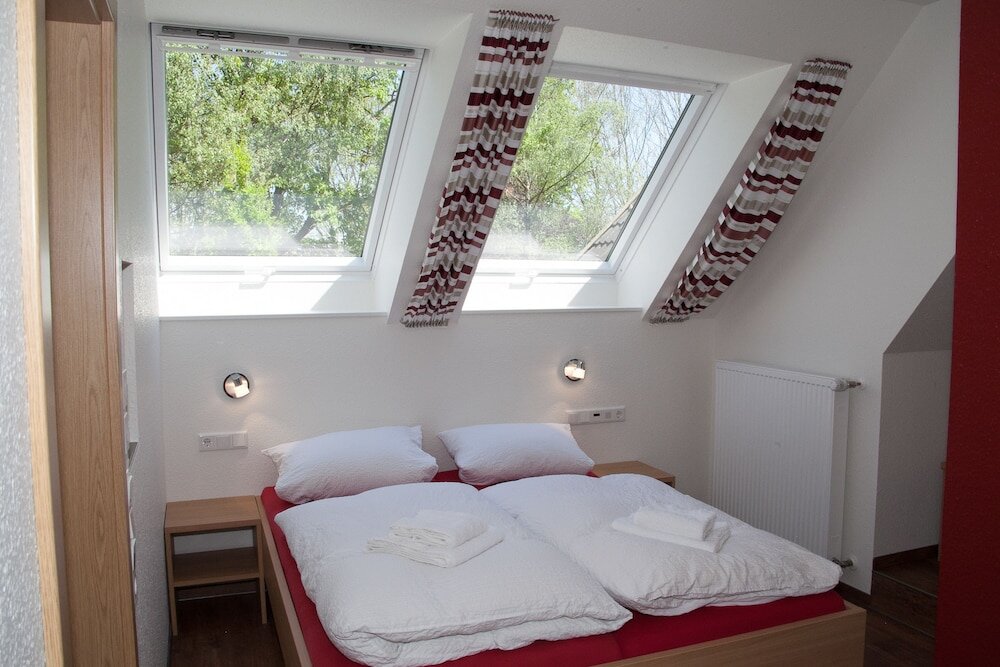 Standard Zimmer 2 Schlafzimmer mit Gartenblick Ferienhof Bettmann