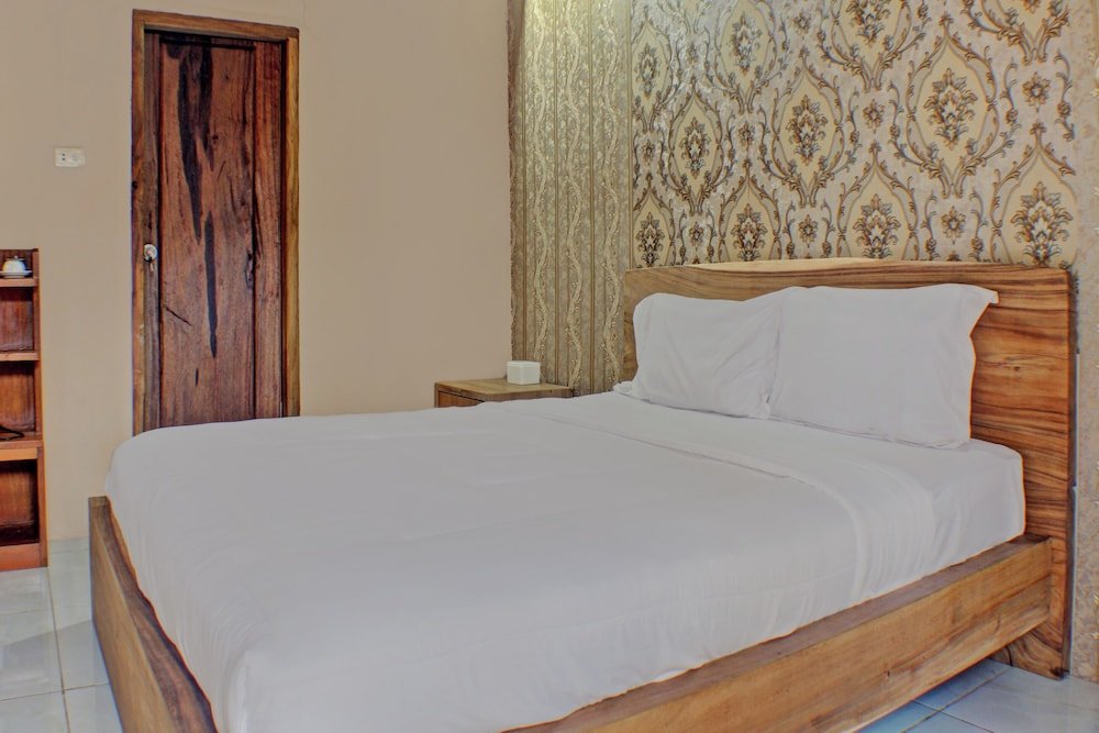 Deluxe Zimmer Capital O 92681 Randu Mas Hotel & Resort Taman Purbakala
