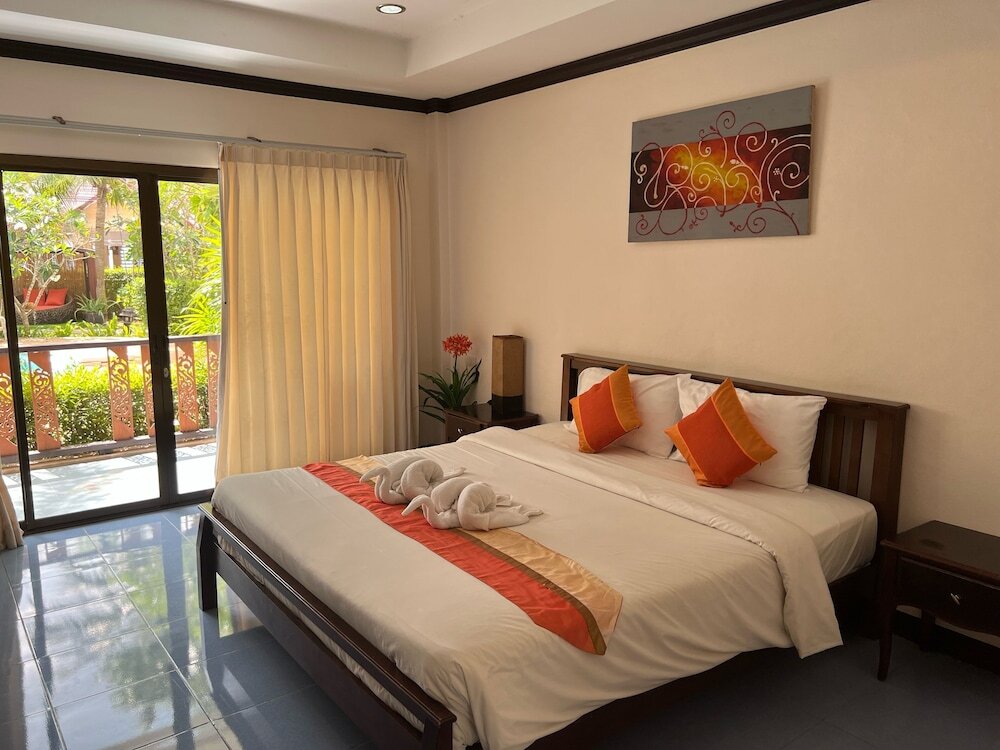 Superior Double room with balcony Lanta Seafront Resort