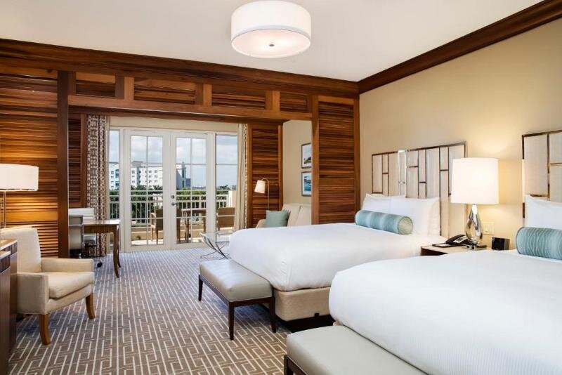 Двухместный номер Standard с балконом и с видом на океан JW Marriott Miami Turnberry Resort & Spa
