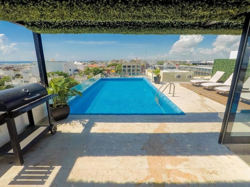 Apartment Lovely 1 Br Apartment, 3 Blocks To Mamitas, Roof Pool Views, Bbq