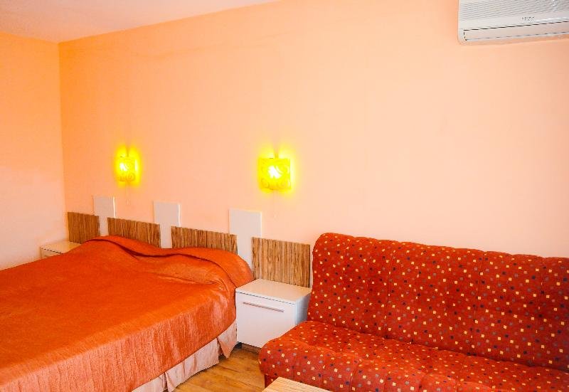 Standard Doppel Zimmer mit Balkon Hotel Apolis