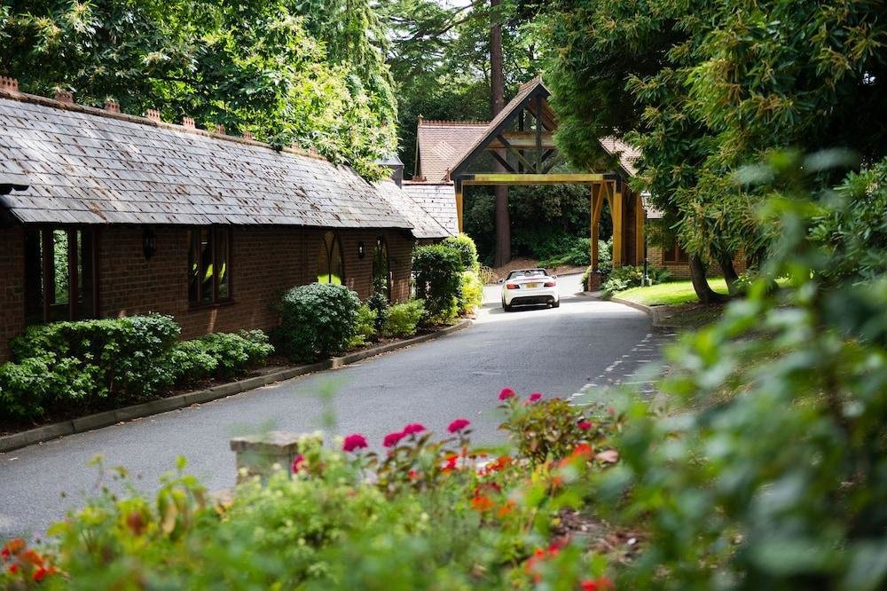 Номер Standard Pennyhill Park Hotel and Spa