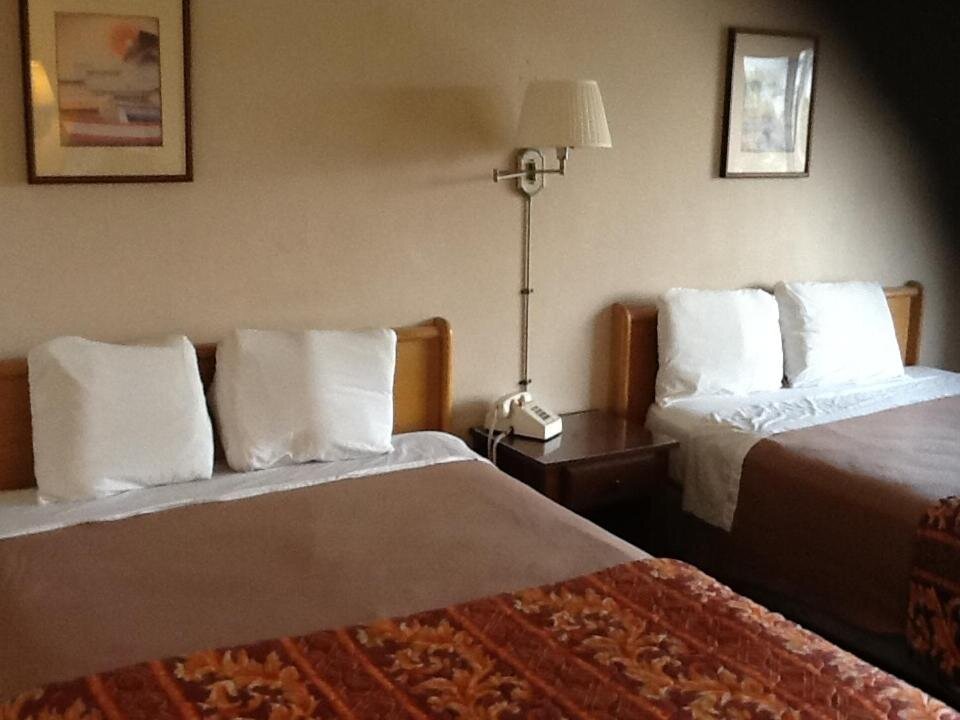 Standard Double room with view Downey Inn Luxury Suites