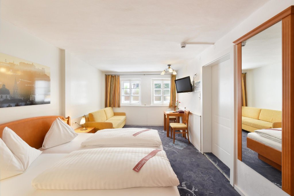 Standard Doppel Zimmer mit Gartenblick Hotel Krone 1512