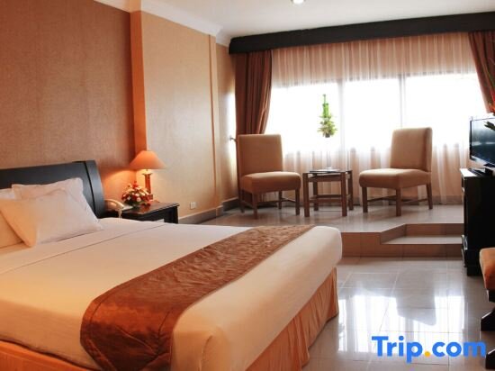 Двухместный номер Superior Hotel Danau Toba International