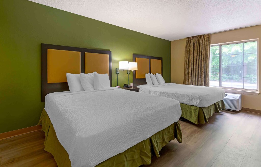 Четырёхместный люкс c 1 комнатой Extended Stay America Suites - Portland - Tigard