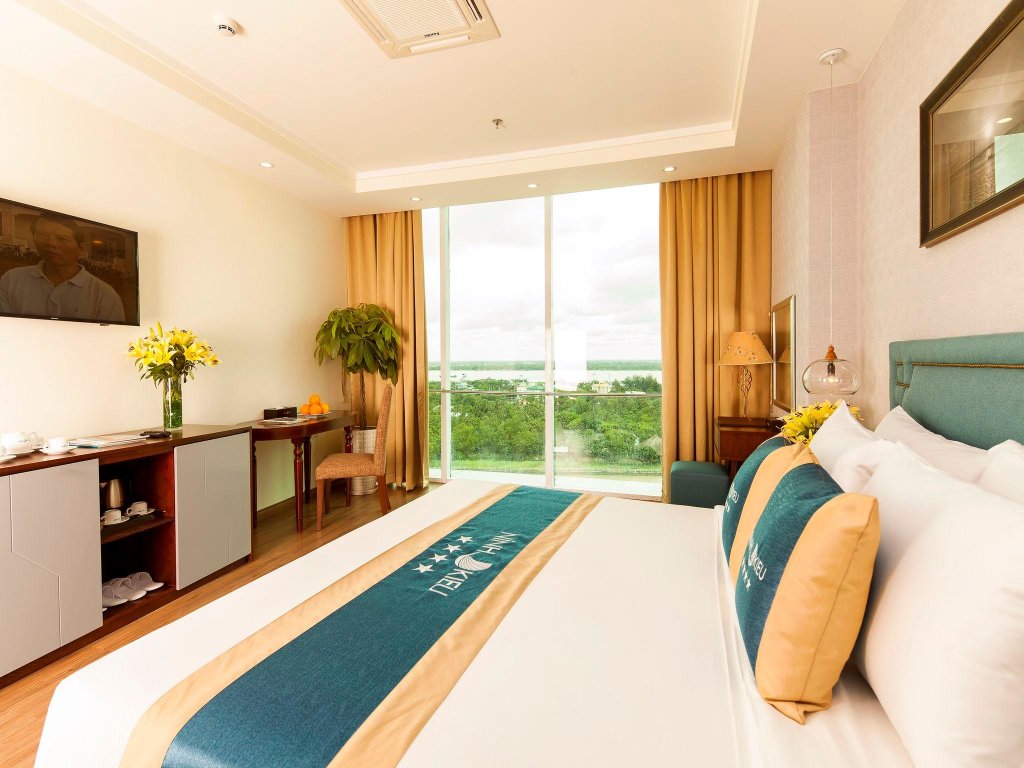 Двухместный номер Superior с видом на реку Ninh Kieu Riverside Hotel