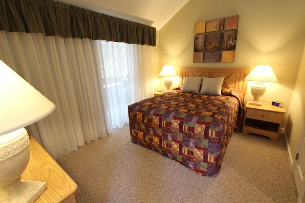 Standard Zimmer 2 Schlafzimmer mit Balkon Tanglwood Resort by VRI Americas