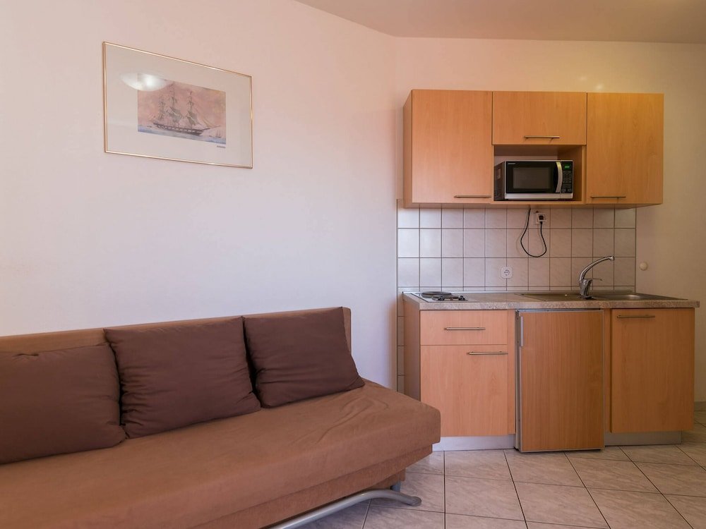 Apartment Ivo - 400m From sea - A4