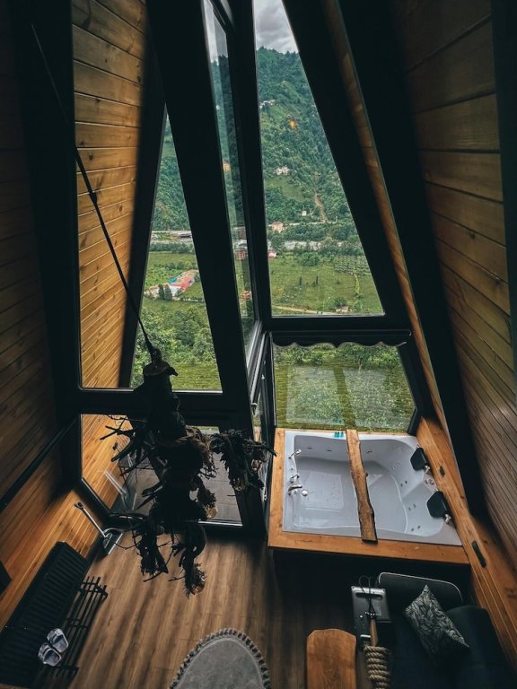 Suite doppia con balcone Pavri suit bungalov