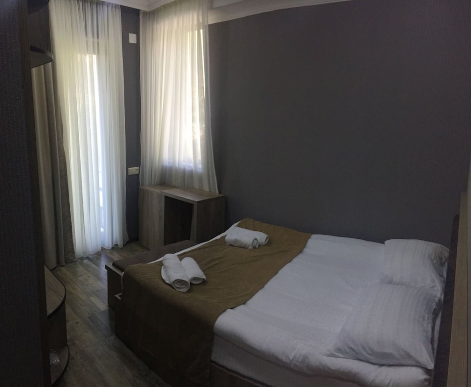 Standard room Suntower Hotel