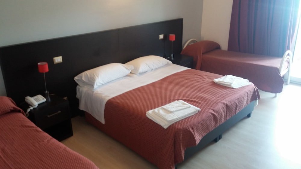 Standard quadruple chambre avec balcon Timeto Resort