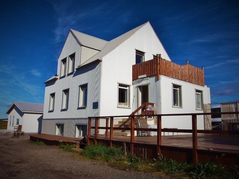 Вилла Saltvík Farm Guesthouse