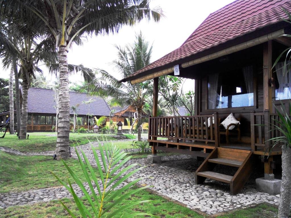 Бунгало c 1 комнатой с видом на море Mina Tanjung Hotel