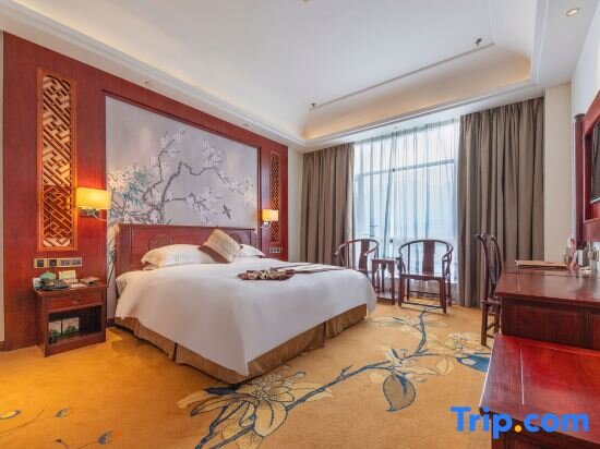 Suite Business Huashan Hot Spring International Hotel