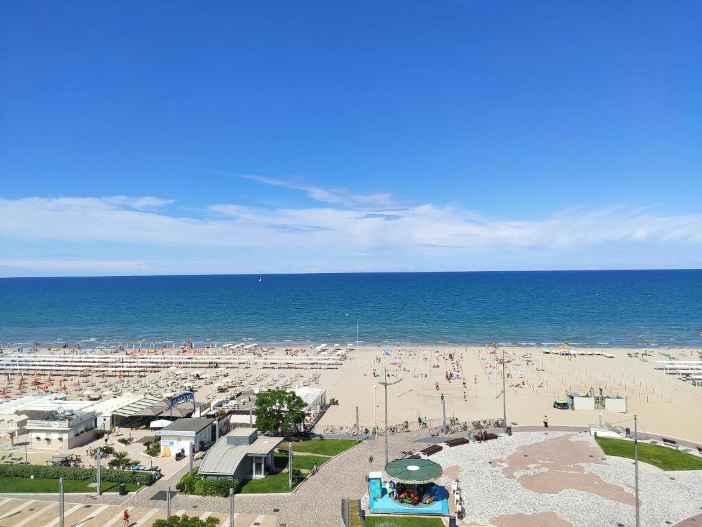 Standard Quadruple room with sea view Hotel Baltic Riccione-Fronte Mare