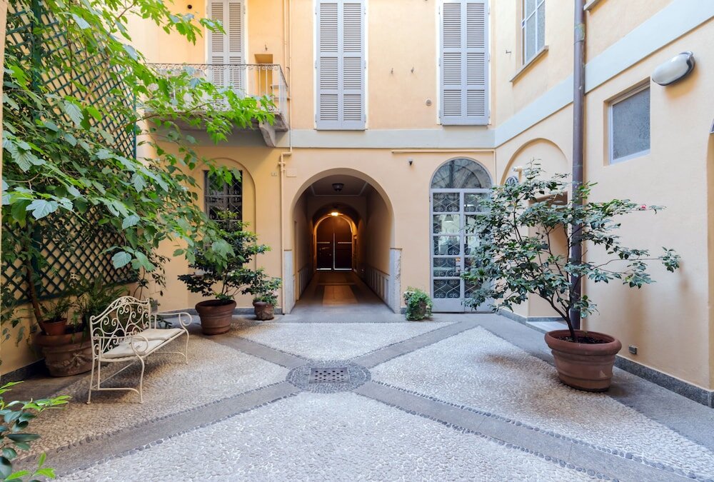 Апартаменты Luxury Milan Retreats Duomo