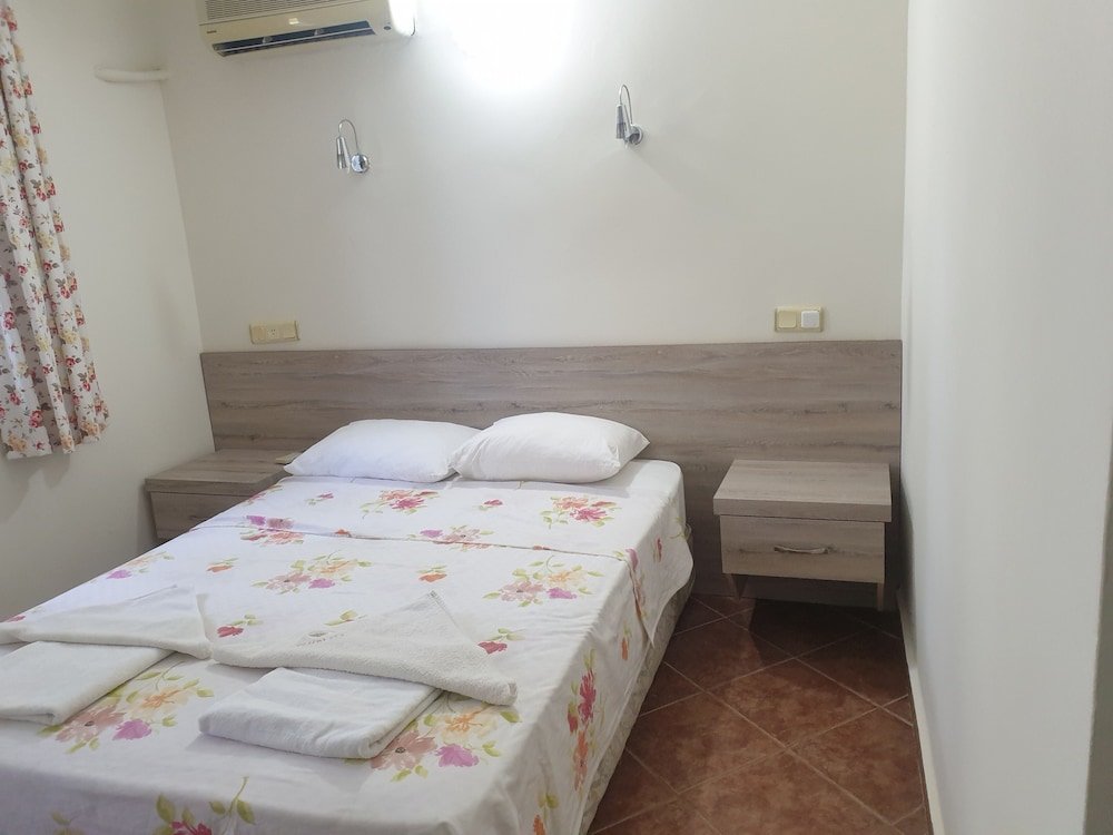 2 Bedrooms Standard Family room with balcony Cirali Hotel