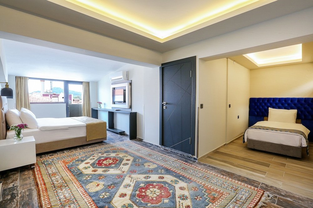 Standard Dreier Familie Zimmer mit Bergblick URLA PERA HOTEL